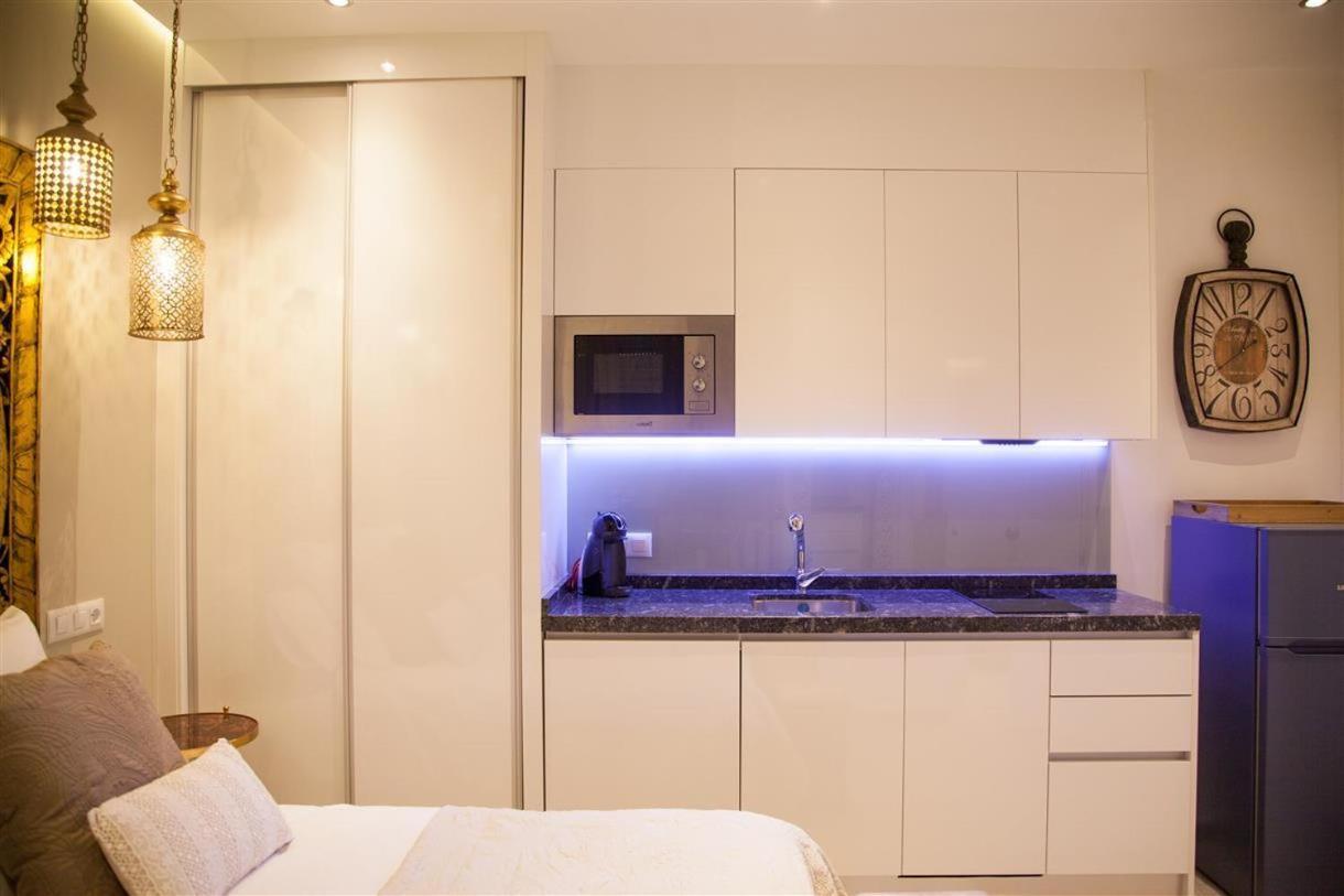 Apartamento Luna - Solo Adultos Madrid Exterior foto